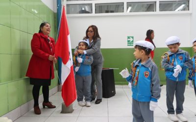 II.EE PUBLICAS Y PRIVADAS CELEBRAN CON ENTUSIASMO EL DÍA DE LA BANDERA