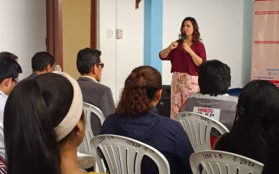 SERVIDORES PÚBLICOS DE UGEL 04 FORTALECEN HABILIDADES BLANDAS A TRAVÉS DE TALLER DE LIDERAZGO