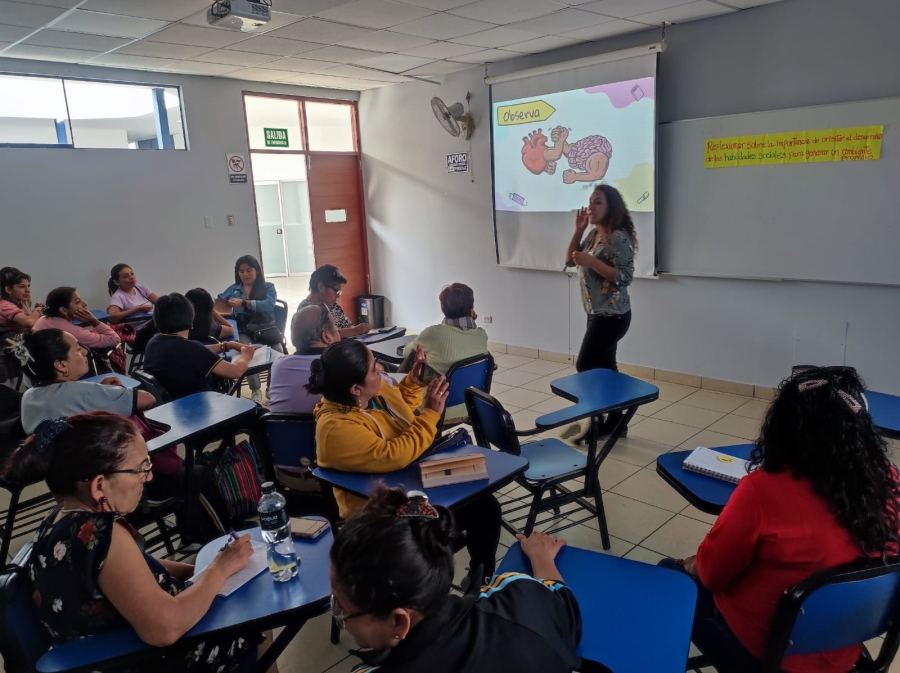 UGEL 04 BRINDA TALLER DE HABILIDADES SOCIOEMOCIONALES A DOCENTES DE PRIMARIA