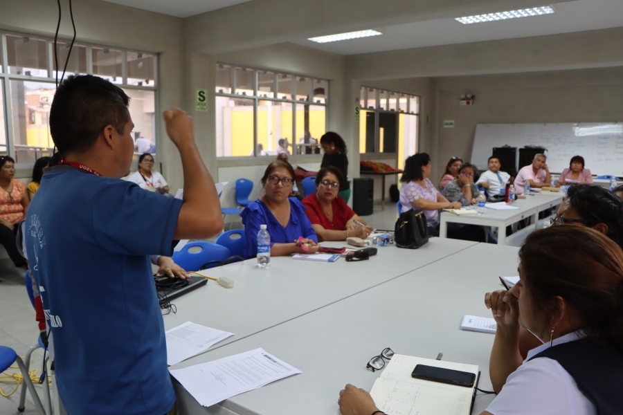 EN REUNIÓN CON COORDINADORES DE REI, UGEL Y DIRIS LIMA NORTE ESTABLECEN COMPROMISO DE TRABAJO EN BENEFICIO DE ESTUDIANTES