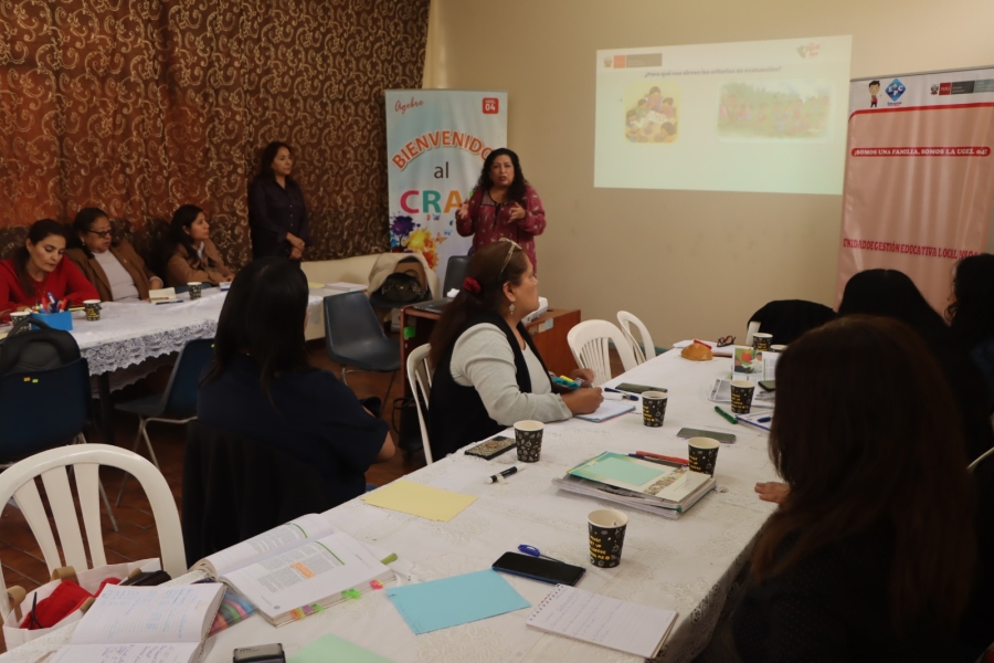 ESPECIALISTAS DE INICIAL DE LAS UGEL DE LIMA METROPOLITANA FORTALECEN CAPACIDADES EN MESAS DE TRABAJO DESCENTRALIZADAS