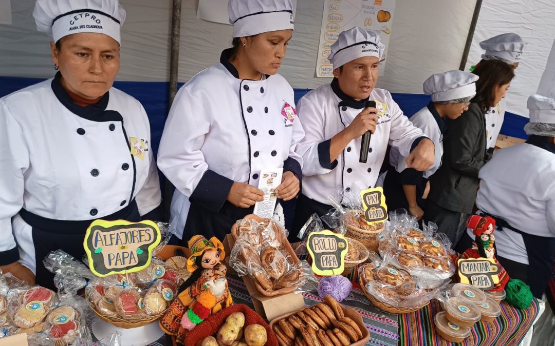 CETPRO JUANA CUADROS CELEBRA DÍA DE LA PAPA CON FERIA “PAPEA PERÚ”