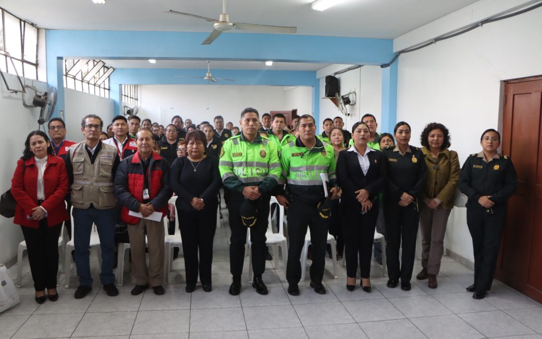 INTEGRANTES DE BAPE-UGEL 04 SOSTIENEN REUNIÓN PARA FORTALECER SU LABOR