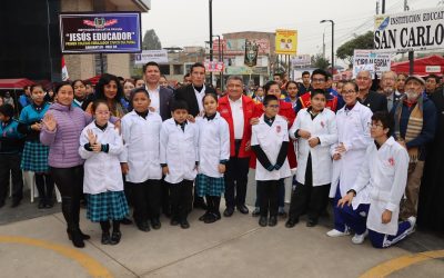 ESTUDIANTES DE COMAS Y CARABAYLLO POTENCIAN SUS CAPACIDADES EN TALLERES CIENTÍFICOS