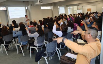 CONTINÚA DIPLOMADO EN LIDERAZGO PEDAGÓGICO Y GESTIÓN ESCOLAR