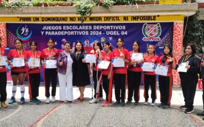 SE PREMIA A GANADORES DE JUEGOS ESCOLARES DEPORTIVOS Y PARADEPORTIVOS – ETAPA UGEL