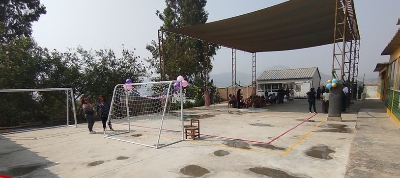 SE INAUGURA MODERNA LOSA DEPORTIVA EN COLEGIO RURAL DE HUARANGAL