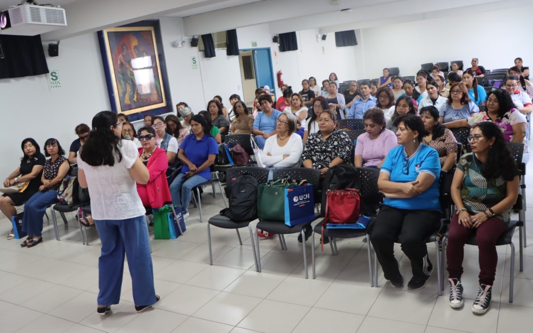 DIRECTORES DE INICIAL PARTICIPAN EN TALLER SOBRE ACERCAMIENTO AL IDIOMA INGLÉS EN NIÑOS DE 3 A 5 AÑOS