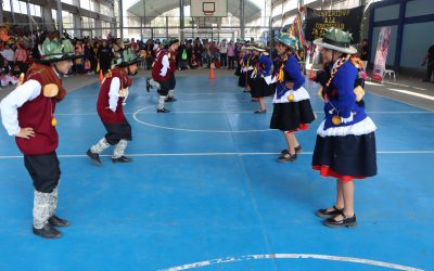 UGEL 04 CONTINÚA CON LOS JUEGOS FLORALES EN DANZA TRADICIONAL Y URBANA