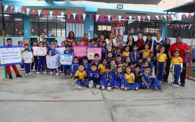 ESTUDIANTES DE TRES COLEGIOS AFECTADOS POR EL SISMO RETOMAN CLASES PRESENCIALES EN ESPACIOS TEMPORALES