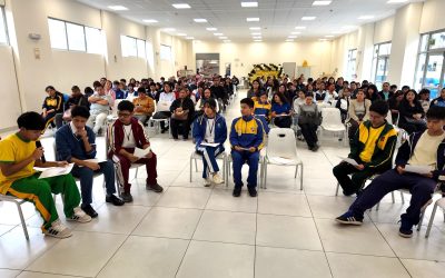 CON GRANDES PONENCIAS DE ESTUDIANTES DE SECUNDARIA CONCLUYE II CONCURSO EDUCATIVO “LA ESCUELA QUE MÁS LEE”