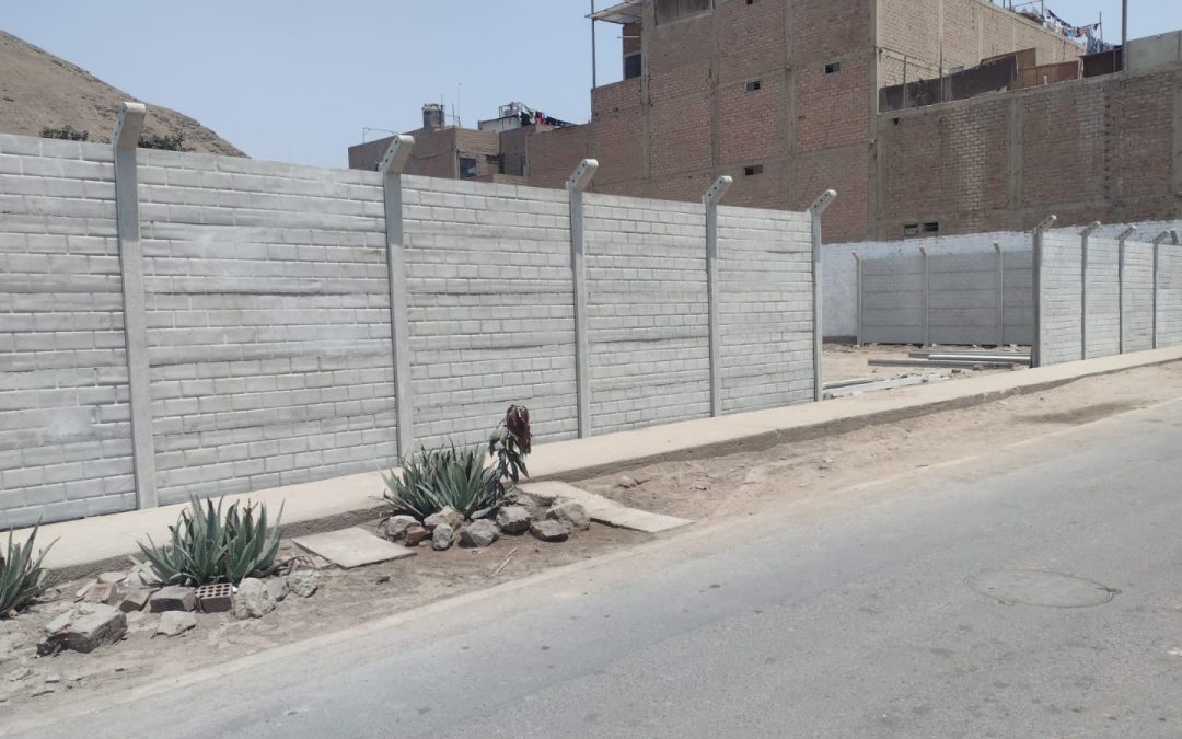 UGEL 04 MONITOREA AVANCES DEL CERCO PERIMÉTRICO DEL CEBE 2081 PERÚ SUIZA EN PUENTE PIEDRA