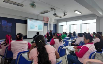 PROMOTORAS EDUCATIVAS COMUNITARIAS DE PRONOEI PARTICIPAN EN TALLERES DE FORTALECIMIENTO ORGANIZADOS POR LA UGEL 04