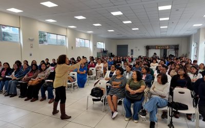 DOCENTES DE INICIAL Y PRIMARIA RECIBEN CAPACITACIÓN SOBRE INTEGRACIÓN DE IA AL DUA